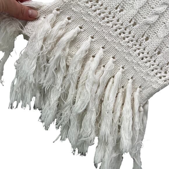 CAbi Cream Ivory Fringe Fiesta Poncho Open Knit Half Sleeve Sweater Top size M - Picture 10 of 12